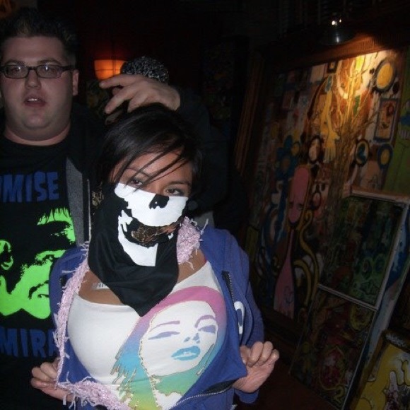 Meet your Posher, Madrena who is NOT FOR SALE 🤣 - Picture 1 of 9